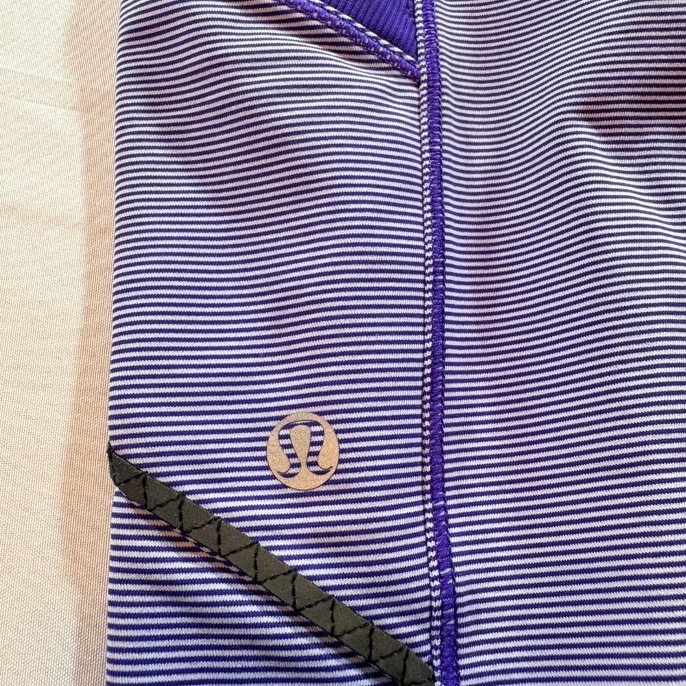 Lululemon Run Turbo Crop Womens 4 Purple Striped Luxtreme Athletic Leggings - Picture 3 of 7